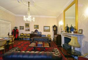 Mayor’s Parlour 