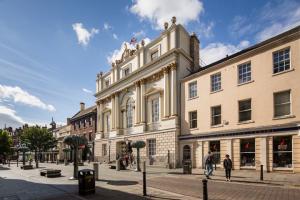 Mansion House - Street View