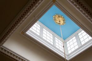 Salon Lantern Light